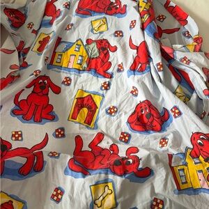 Vintage Clifford the Big Red Dog Top Sheet Double